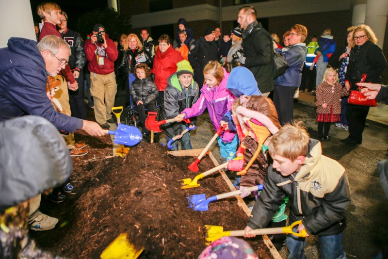 Groundbreaking ceremony of the Beeghly campus expansion.